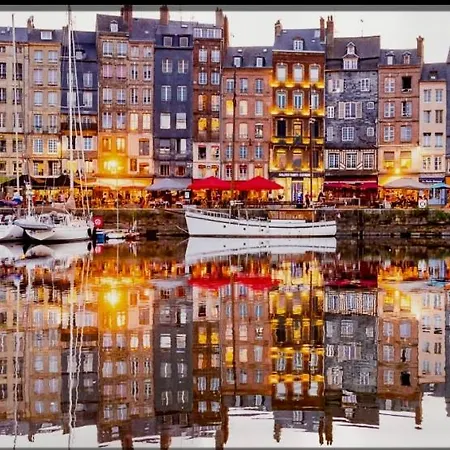 Appartement Centre Historique Vue Cathédrale *