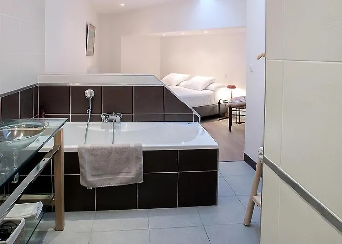 Centre Historique Vue Cathedrale *