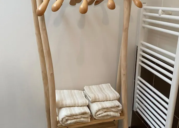 Centre Historique Vue Cathedrale Lisieux